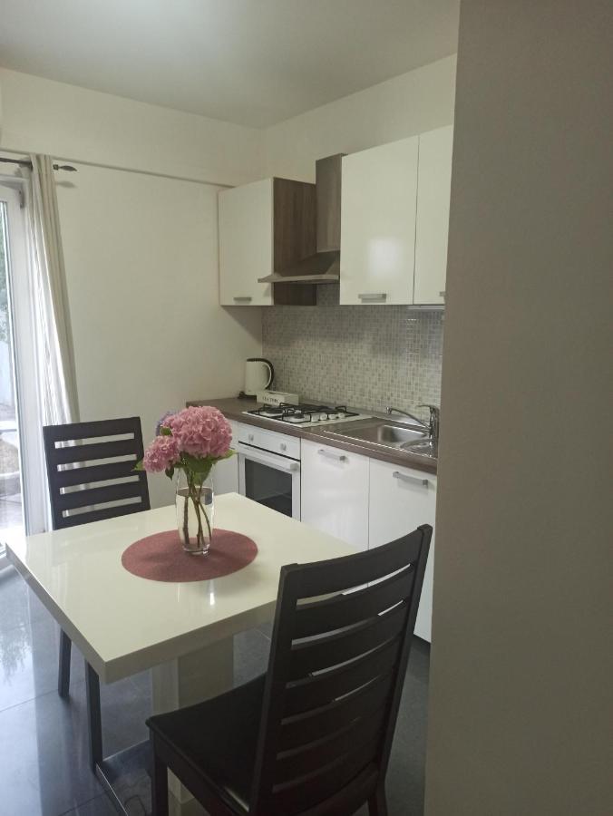 Apartment Bila Šibenik Екстериор снимка