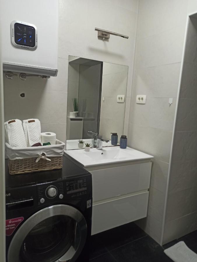 Apartment Bila Šibenik Екстериор снимка