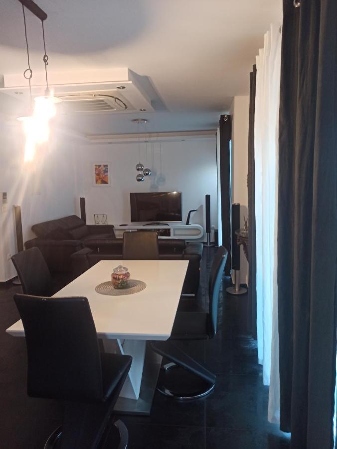Apartment Bila Šibenik Екстериор снимка